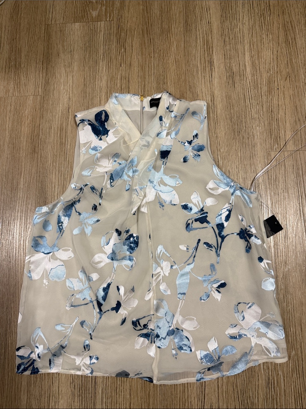 Donna Karan Floral Sleeveless Sheer Blouse - Light Blue/White L